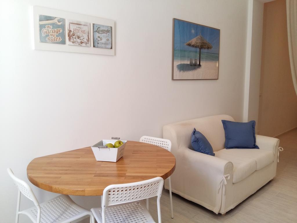 Appartamenti E Camere Silva Trapani Ruang foto