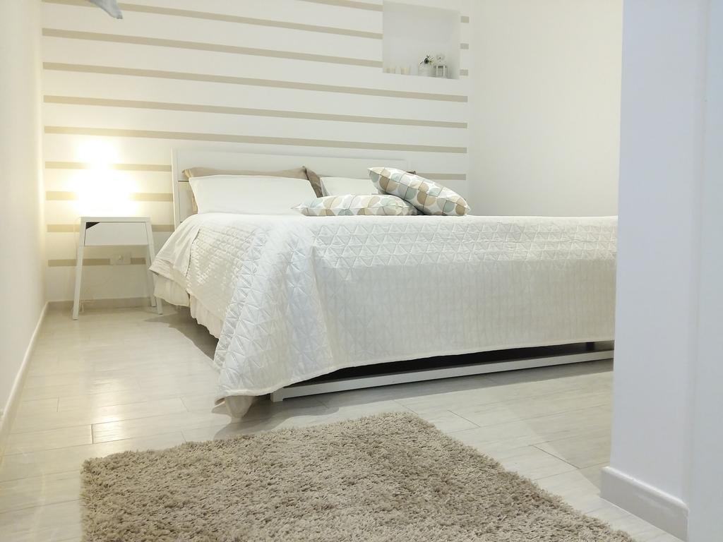 Appartamenti E Camere Silva Trapani Bagian luar foto